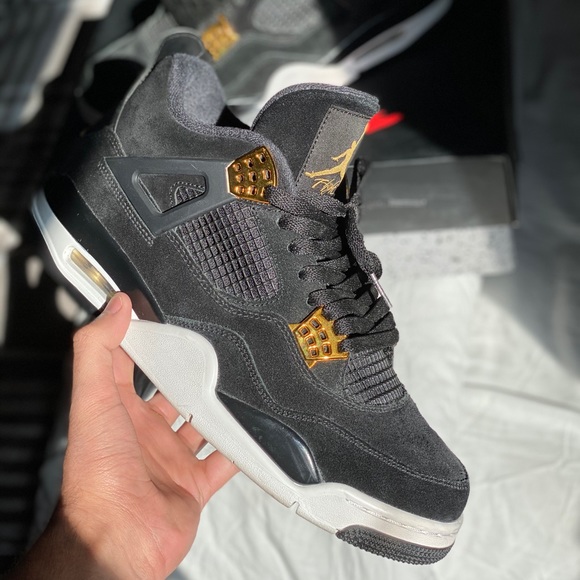 Jordan 4 “Royalty”